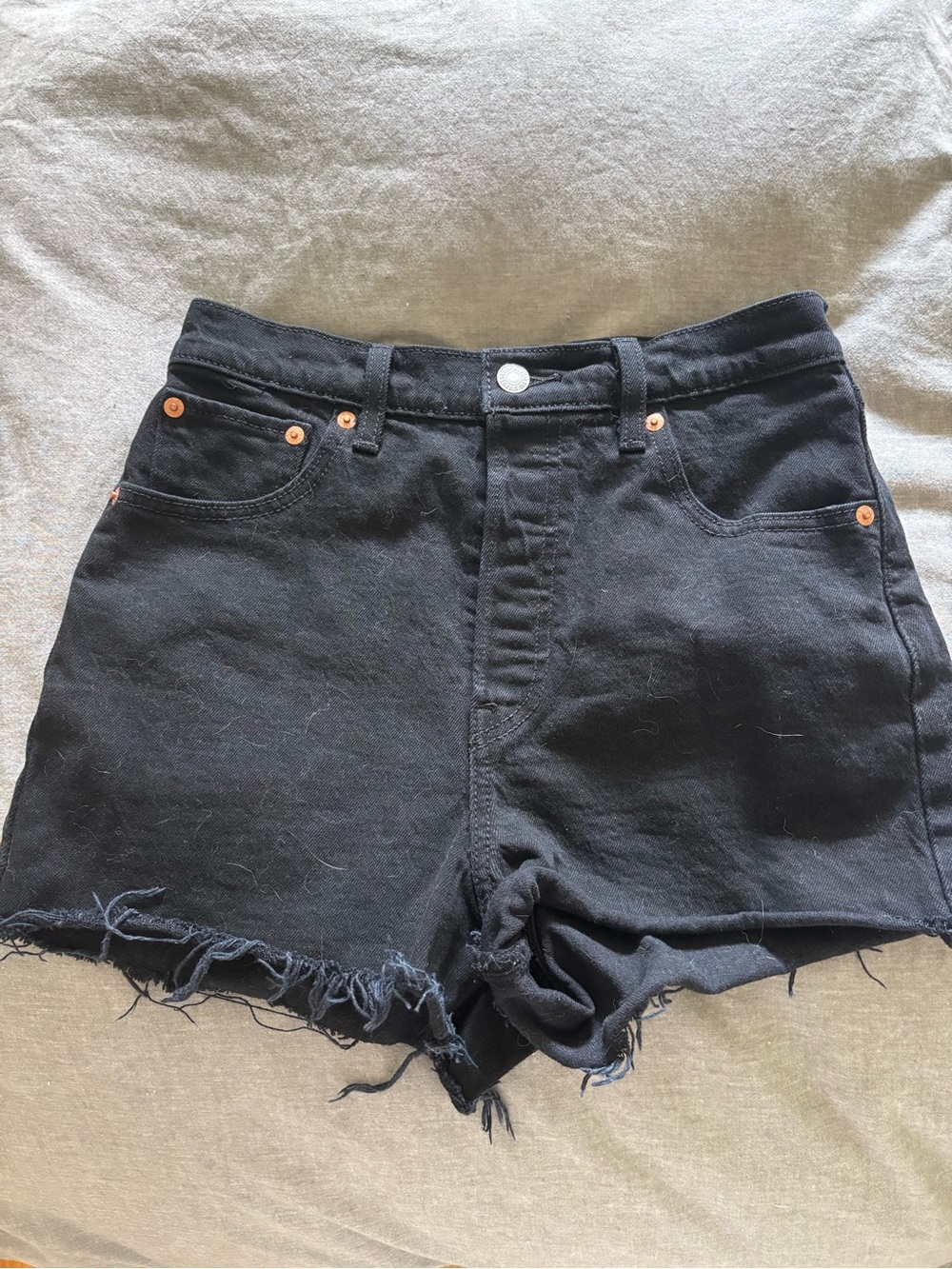 Levi’s ribcage shorts
